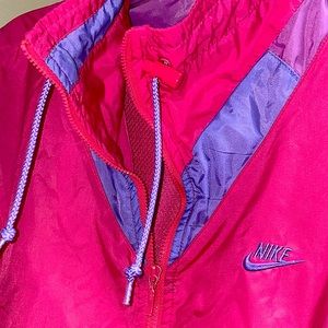 100% Vintage Nike Windbreaker